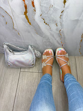 Cargar imagen en el visor de la galería, Amita (4 colors)