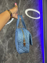 Cargar imagen en el visor de la galería, Quilted denim bag