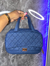 Cargar imagen en el visor de la galería, Quilted denim bag