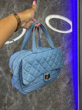 Cargar imagen en el visor de la galería, Quilted denim bag