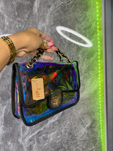 Cargar imagen en el visor de la galería, Shiny clear clutch
