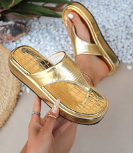 Load image into Gallery viewer, Toe-Ring Gold Sandal
