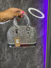 Cargar imagen en el visor de la galería, Glitter mirror Top handle crossbody bag
