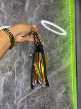 Cargar imagen en el visor de la galería, Shiny clear clutch
