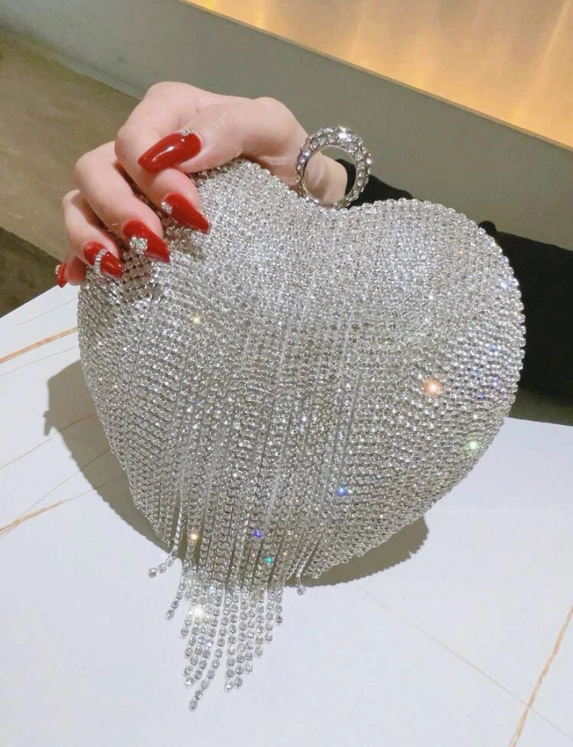 Heart fringe Clutch