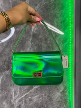 Cargar imagen en el visor de la galería, Hologram mirror Top Handle bag
